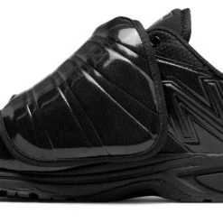 New Balance Low Top Plate Shoe Shoes